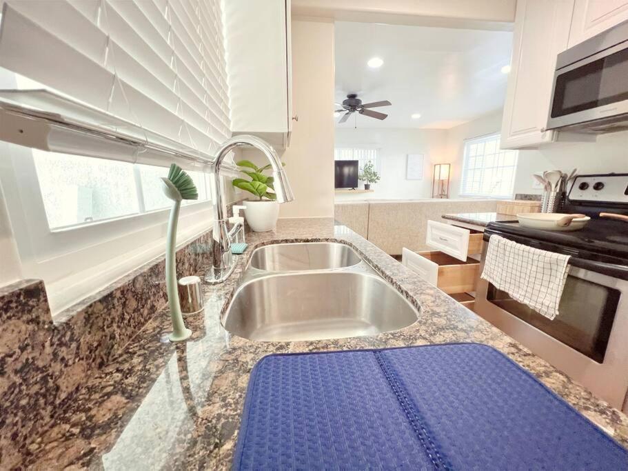 Historical Beach Bungalow Steps Away From Sand #5 Newport Beach Ngoại thất bức ảnh